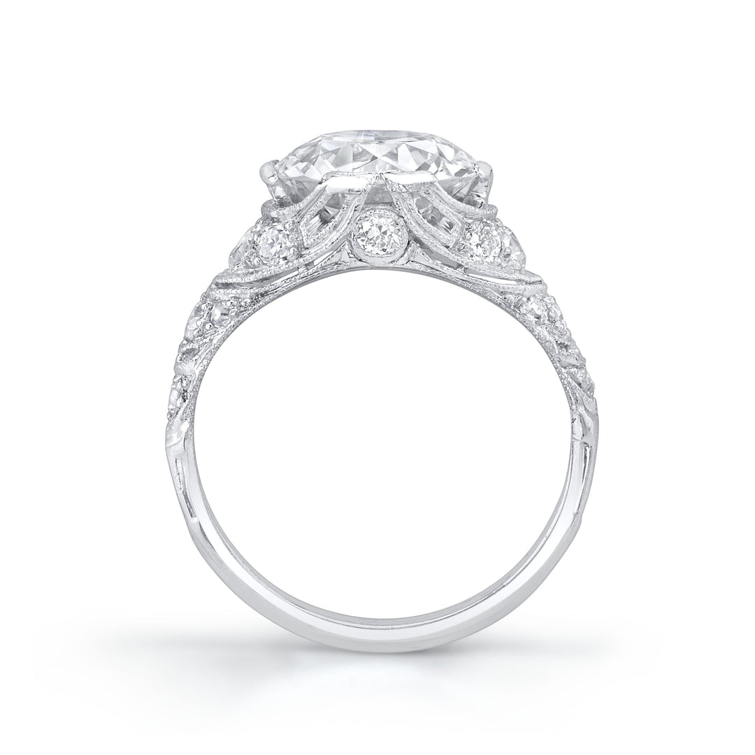 Antique "Round Brilliant" Diamond, Platinum Ring